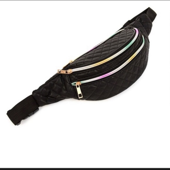 πHPπ Quilted Rainbow Fanny Packπ - Picture 3 of 5